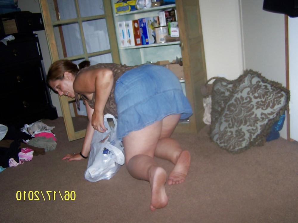 16P THE OUTFIT AND THE TEASE