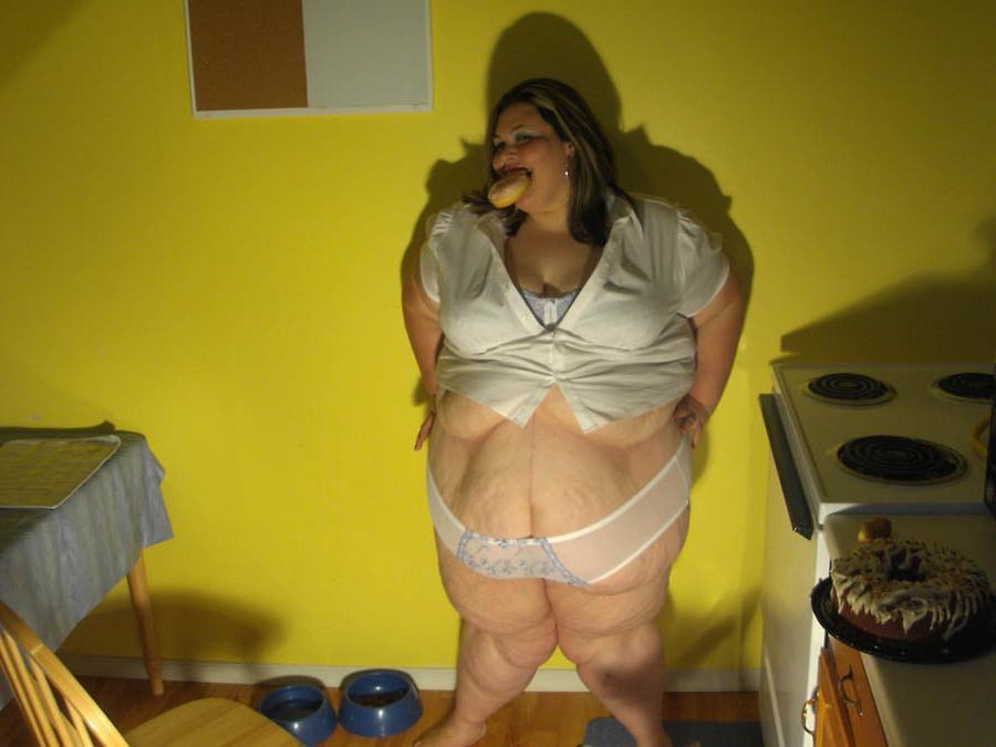 25P ssbbw panties an bra need i say more?