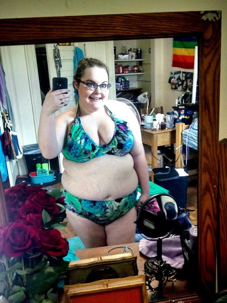 25P ssbbw panties an bra need i say more?