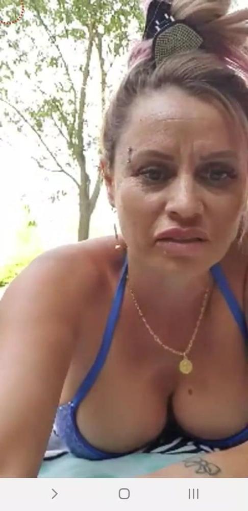 25P Bust bra live facebook romanian