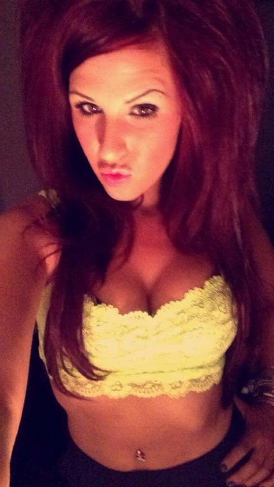 18P Hot girls form Falkirk, Larbert area 2