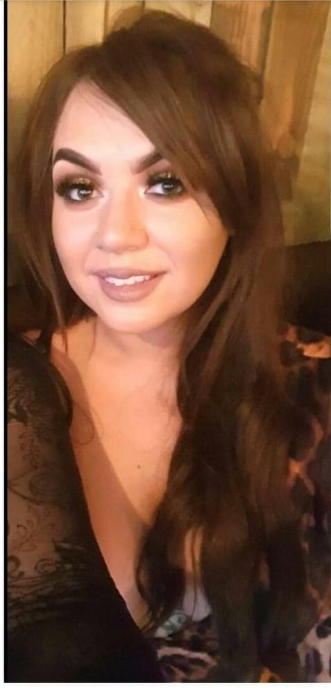 22P Hot girls form Falkirk, Larbert area