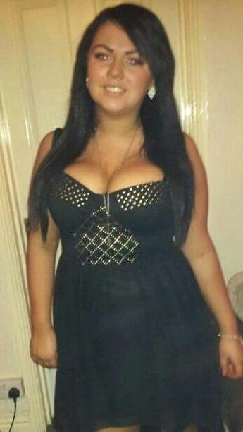 22P Hot girls form Falkirk, Larbert area