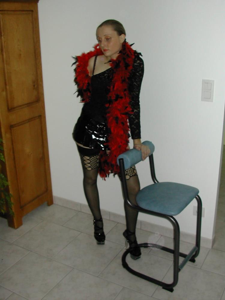 22P ponytailed leather and latex girls 33