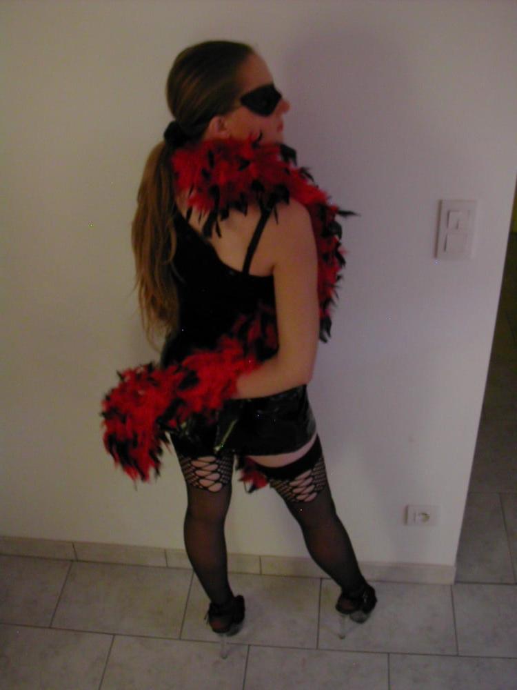 22P ponytailed leather and latex girls 33
