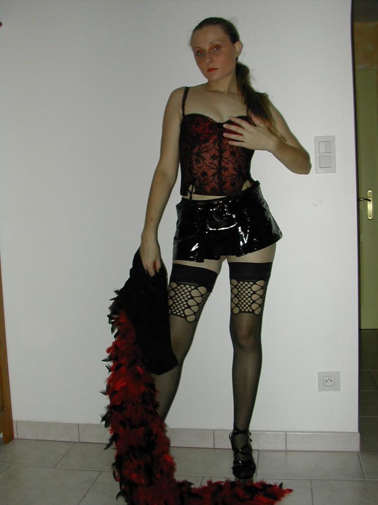 22P ponytailed leather and latex girls 33