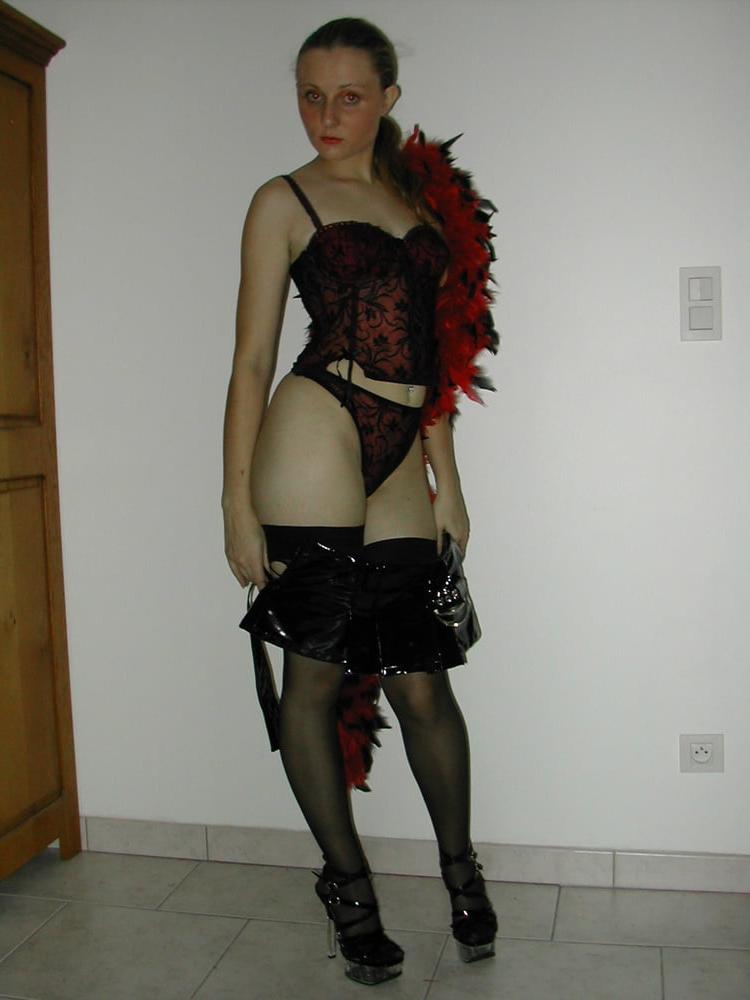 22P ponytailed leather and latex girls 33