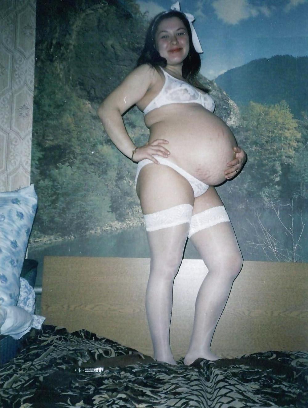25P Pregnant babe's