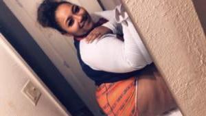 25P Thick ass cousin