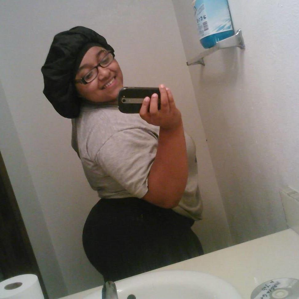 25P Thick ass cousin