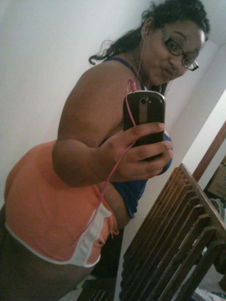 25P Thick ass cousin