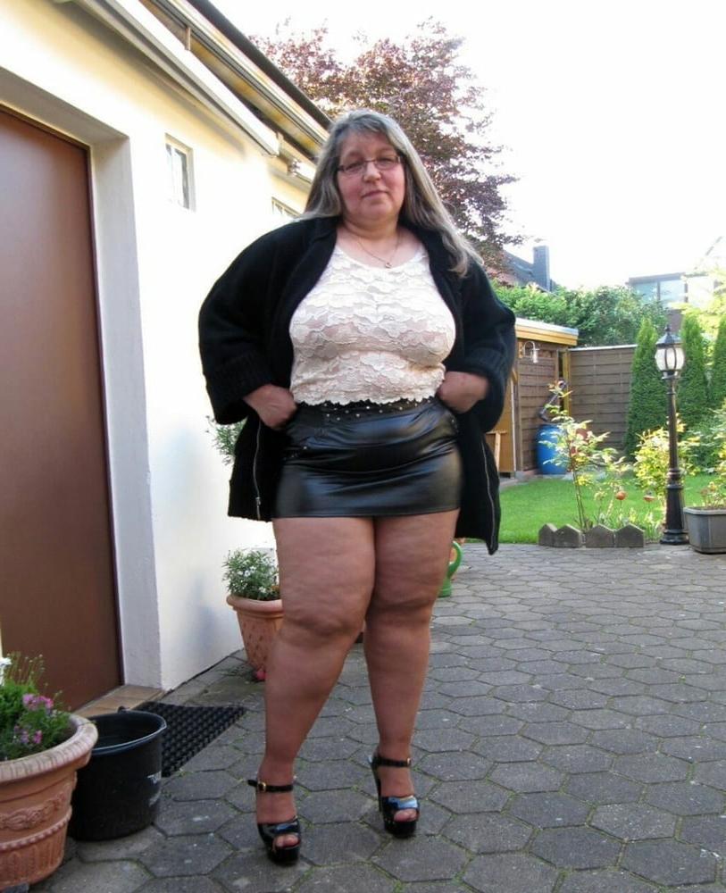 25P Girls I Like 60, Matures