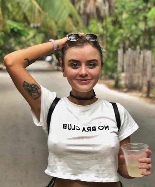 25P No bra allowed