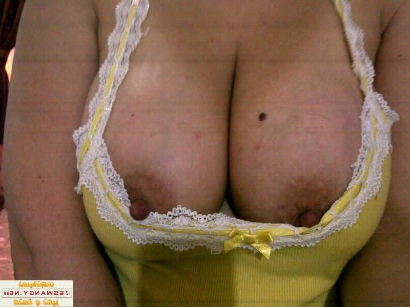 24P Arab muslim hijabi milf big tits