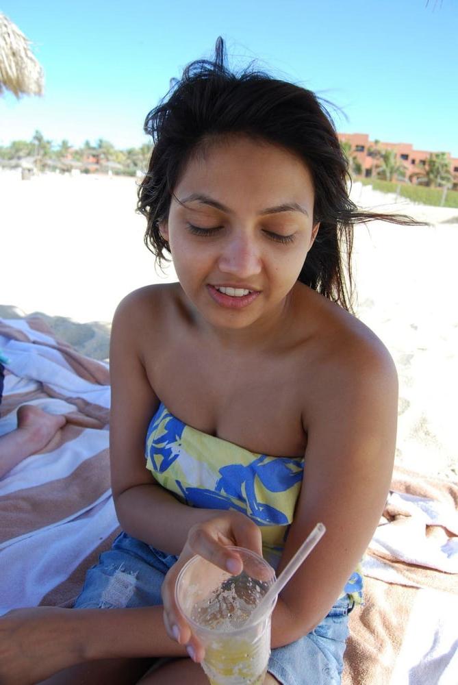8P Hot Girlfriend Goa