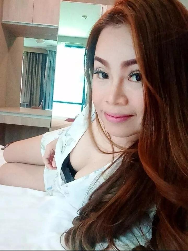 25P Thai gril