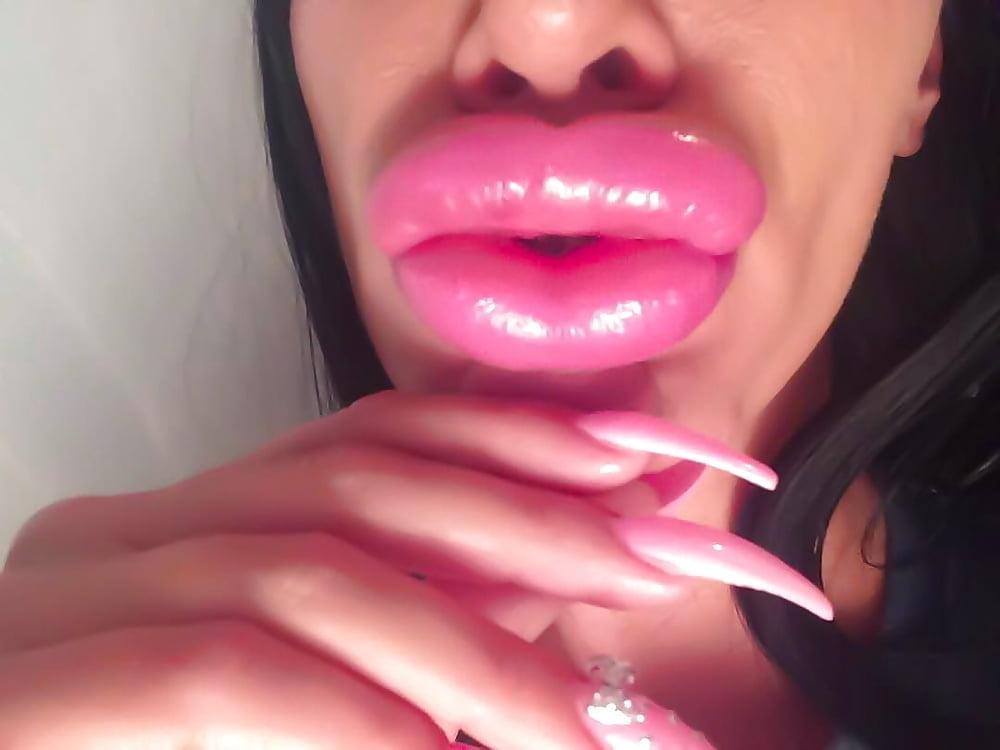25P Amazing Bimbos - Horny Plastic &amp; Fake Tits Sluts 60