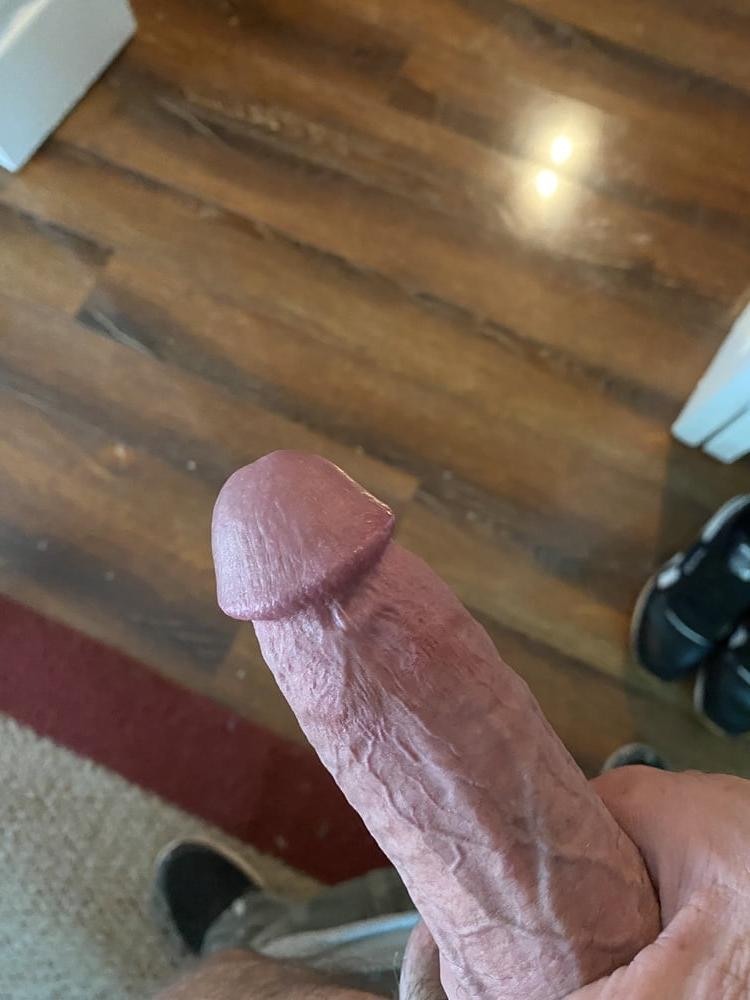 5P girlfriends little tits, big pussy lips, and nice tight ass.