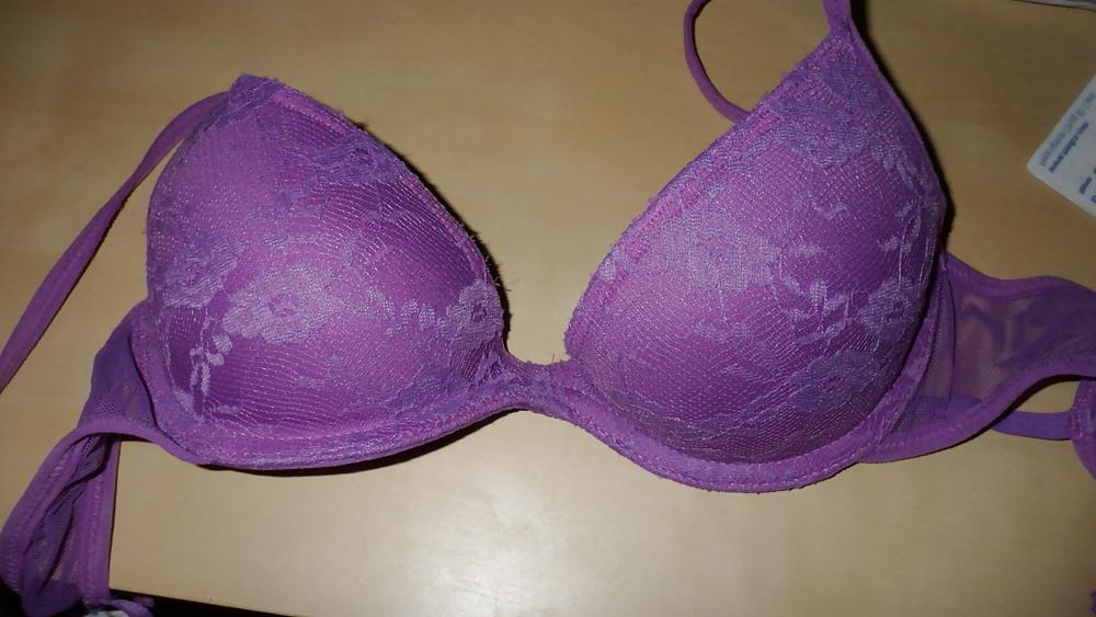 14P Cum on bra 2