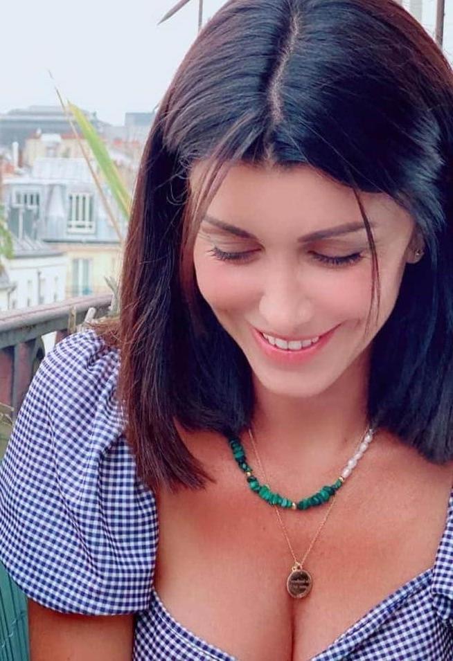 6P JENIFER FACE A FOUTRE