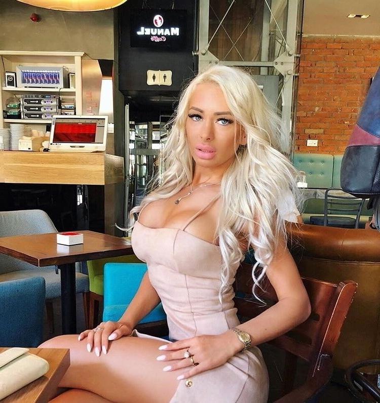 25P Amazing Bimbos - Horny Plastic &amp; Fake Tits Sluts 58