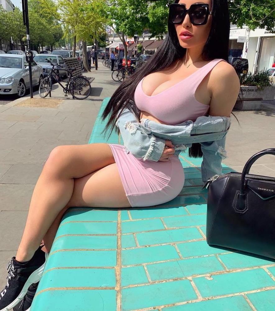 25P Amazing Bimbos - Horny Plastic &amp; Fake Tits Sluts 58