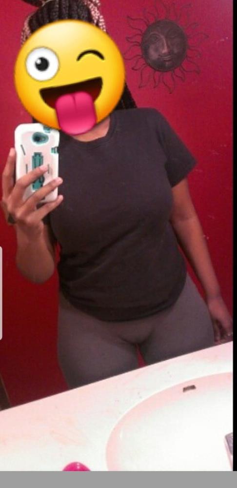 24P Thick ass girlfriend