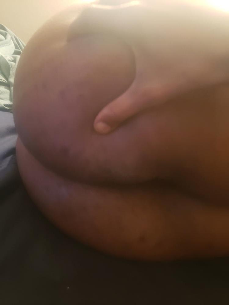 24P Thick ass girlfriend