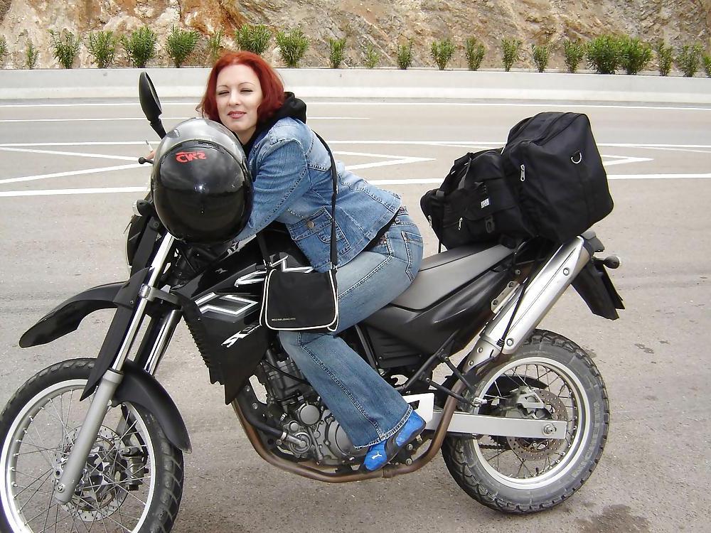 9P Vacation with ex girlfriend 