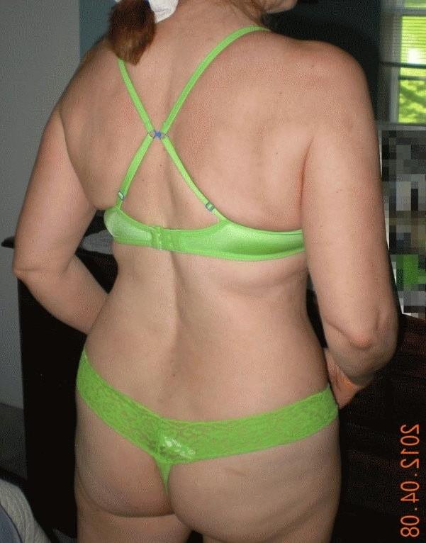 25P matures in bra and panty front and back 3