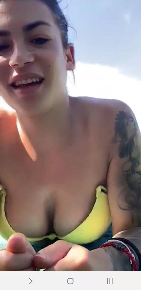 25P Bust bra live facebook romanian