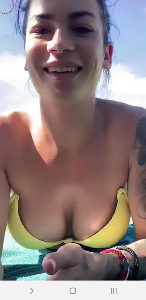 25P Bust bra live facebook romanian