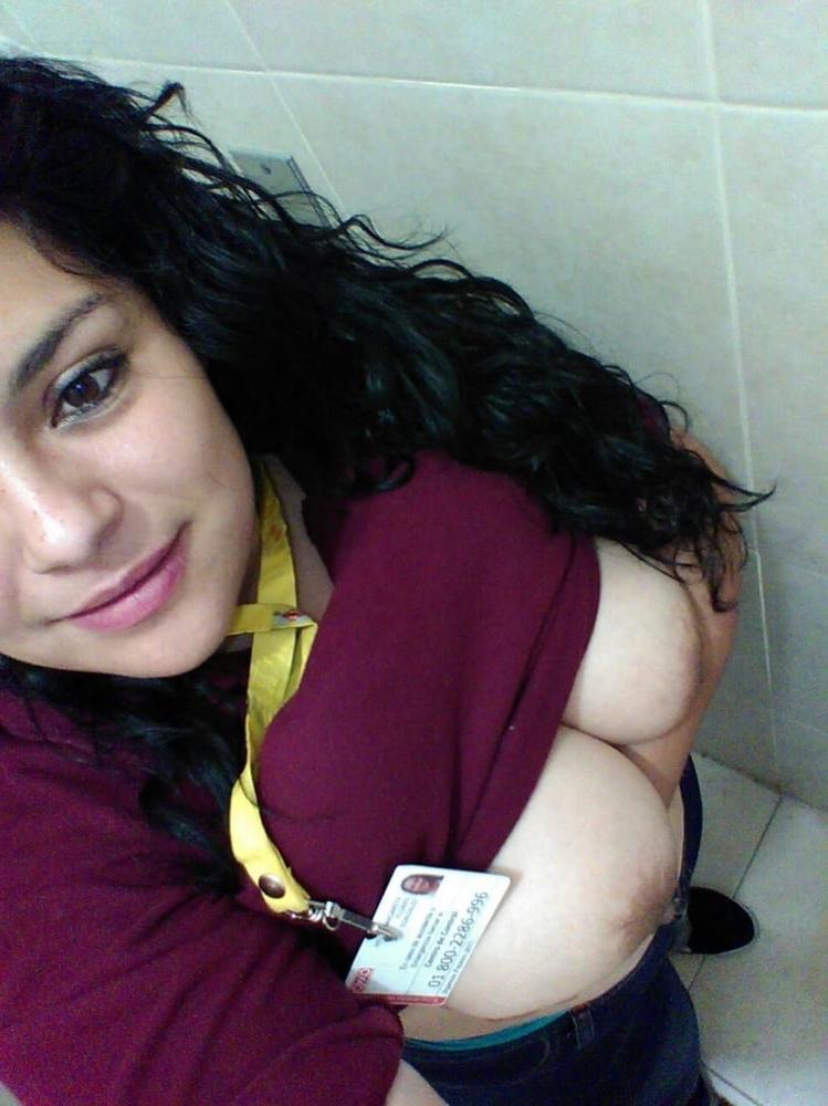 25P Girls at work time