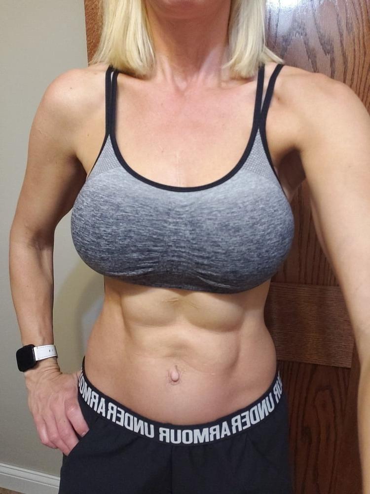 25P Super Fit MILF Shows Big Sloppy Cunt Fake Tits &amp; Tight Ass