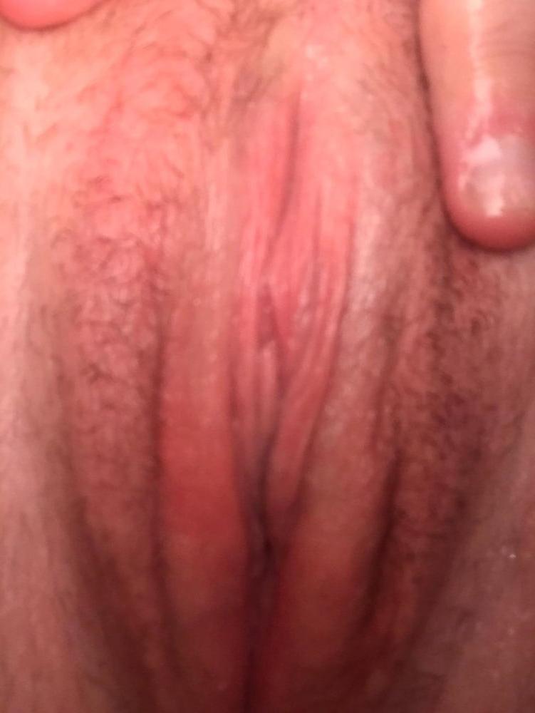 15P Scottish girlfriend showing her assets