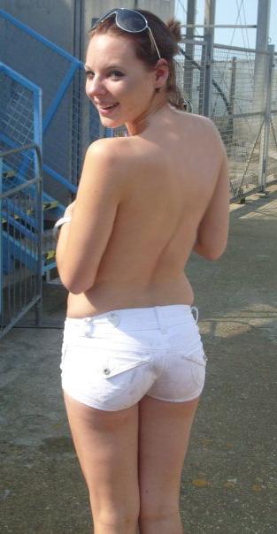 15P girls in hotpants