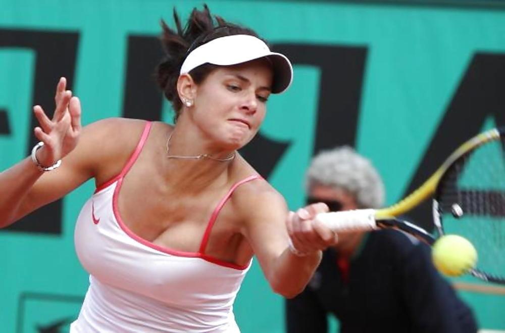 25P Frauen und Tennis