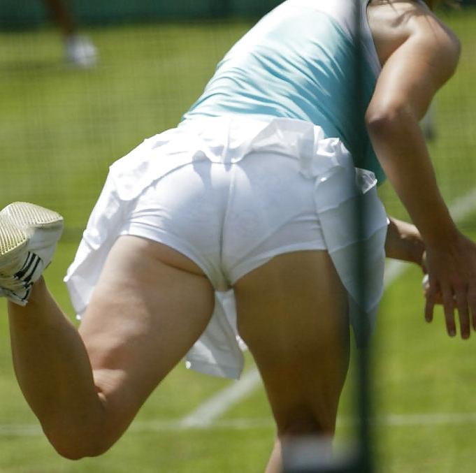25P Tennis Babes
