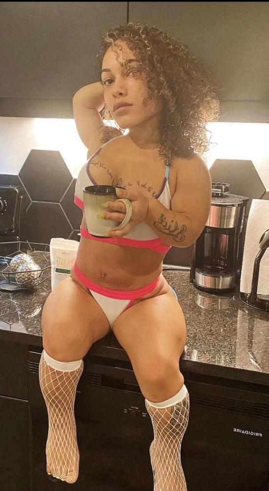 25P Midget Tanya hot nude