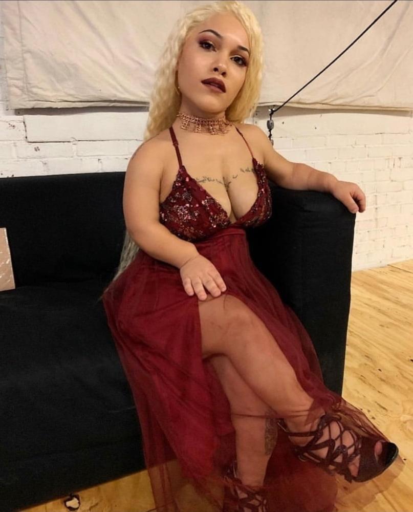 25P Midget Tanya hot nude