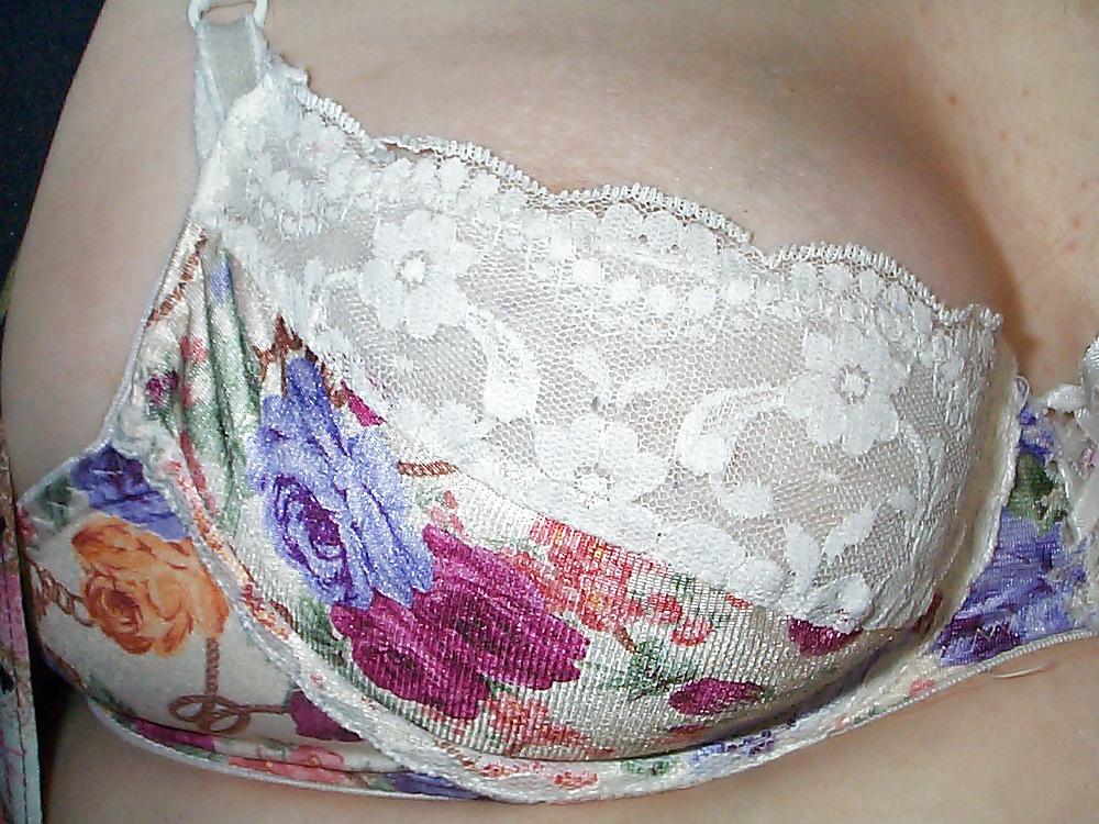 18P Nice Bra Pictures