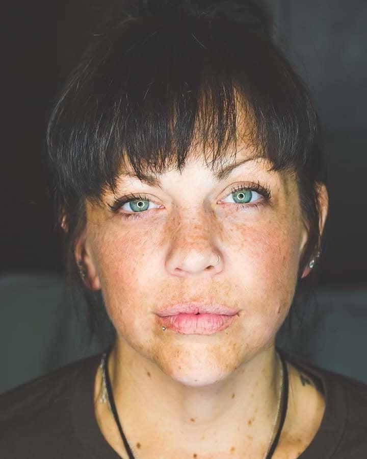 20P Pretty eyes