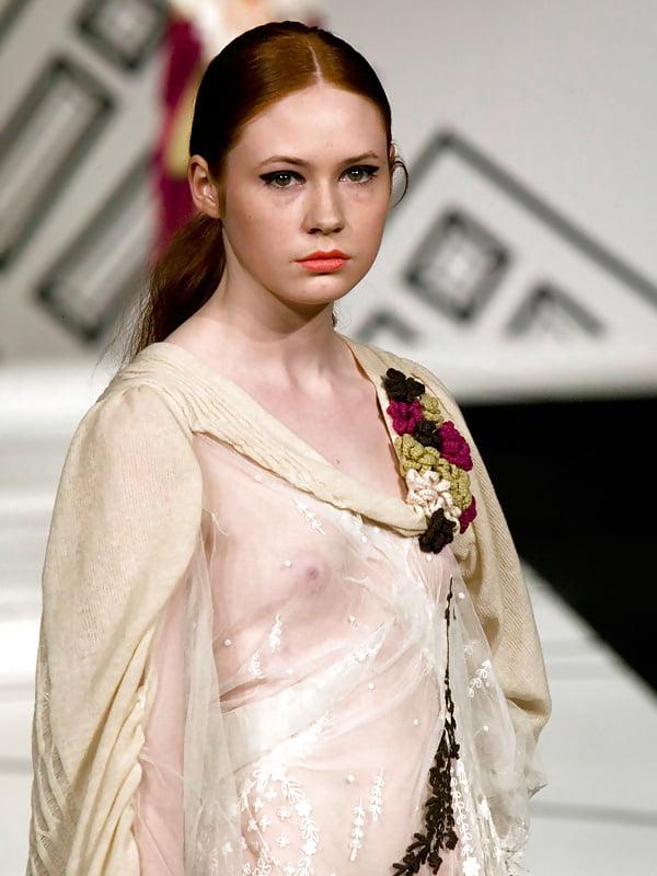 24P Why are redheaded girls exceptional?