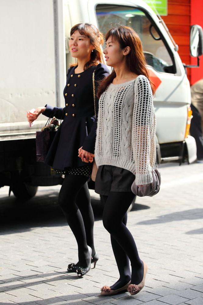 25P Street Pantyhose - Real Life Asian Cunt in Tights
