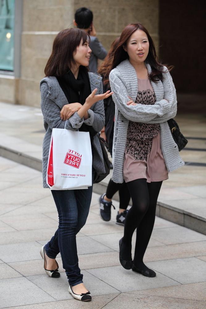 25P Street Pantyhose - Real Life Asian Cunt in Tights