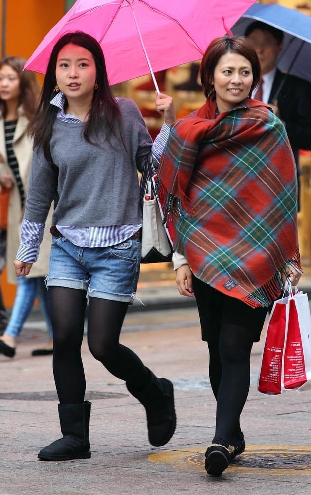 25P Street Pantyhose - Real Life Asian Cunt in Tights