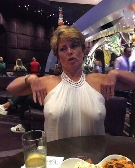 20P see through no bra - transparence 61