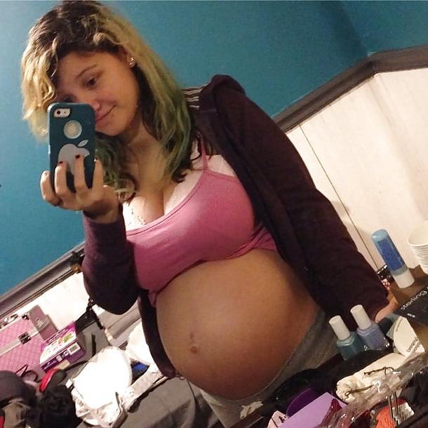 24P Sexy Pregnant Girls 129