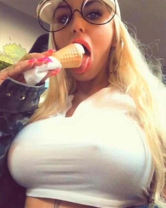 17P pretty slut