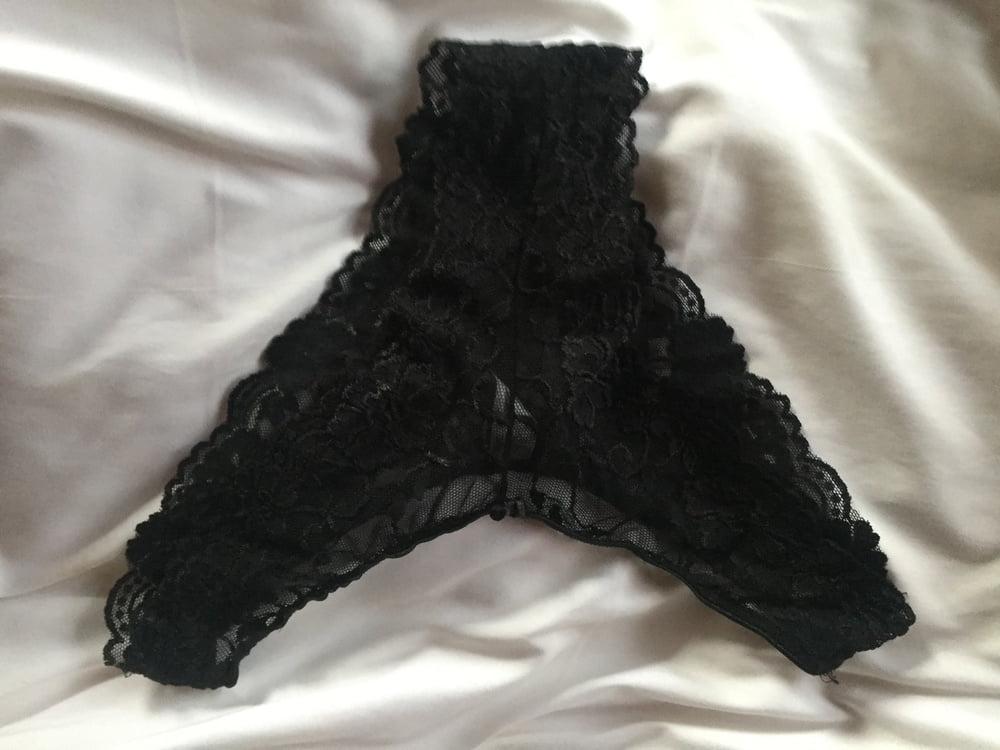 16P PAULINAS BRA AND PANTS